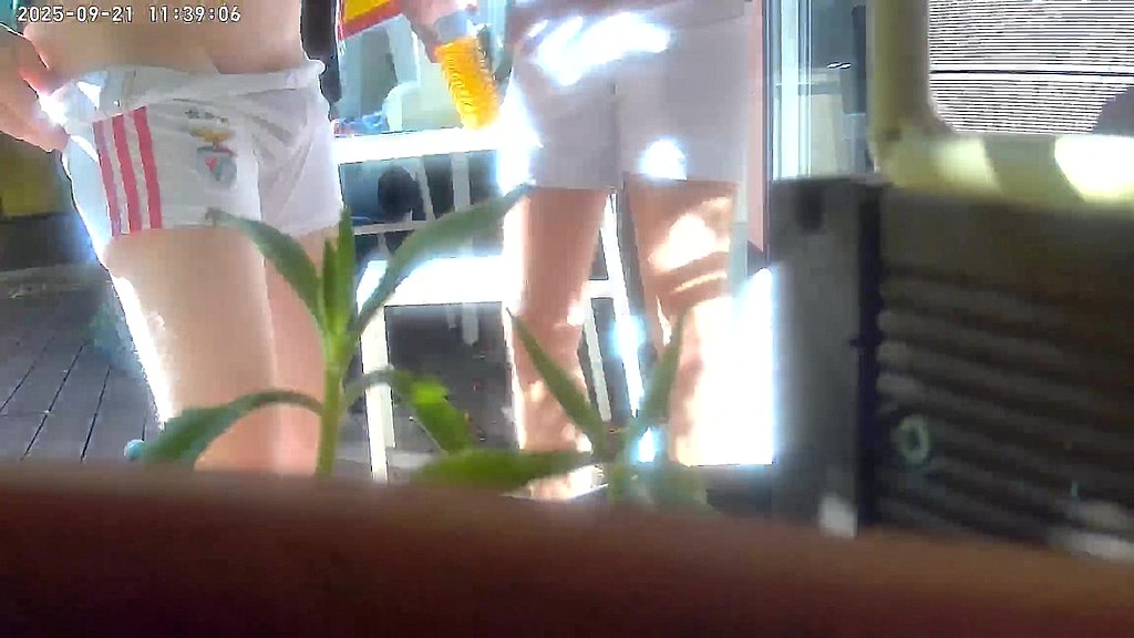 redhead boy tries to pee in a bottle hiding from his friend. caught, it ends up in watersports and a gay blowjob (Biflatmate,Shyflatmate) redhead boy tries to pee in a bottle hiding from his friend. caught, it ends up in watersports and a gay blowjob (Biflatmate,Shyflatmate)
