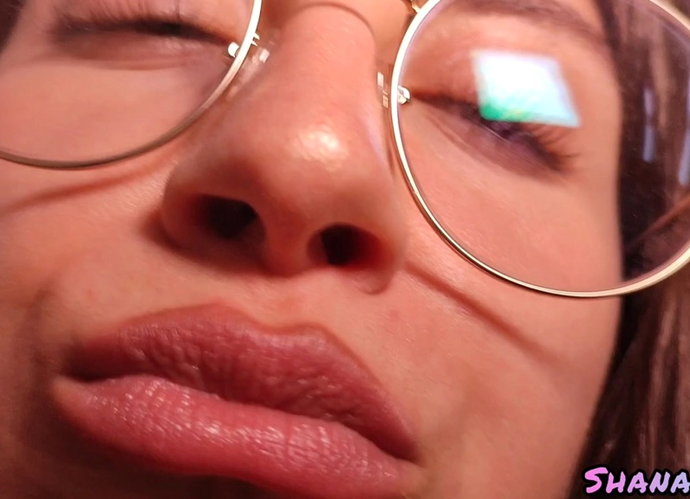 Your Fetish Giant Co-Worker Devouring You Unaware Giantess