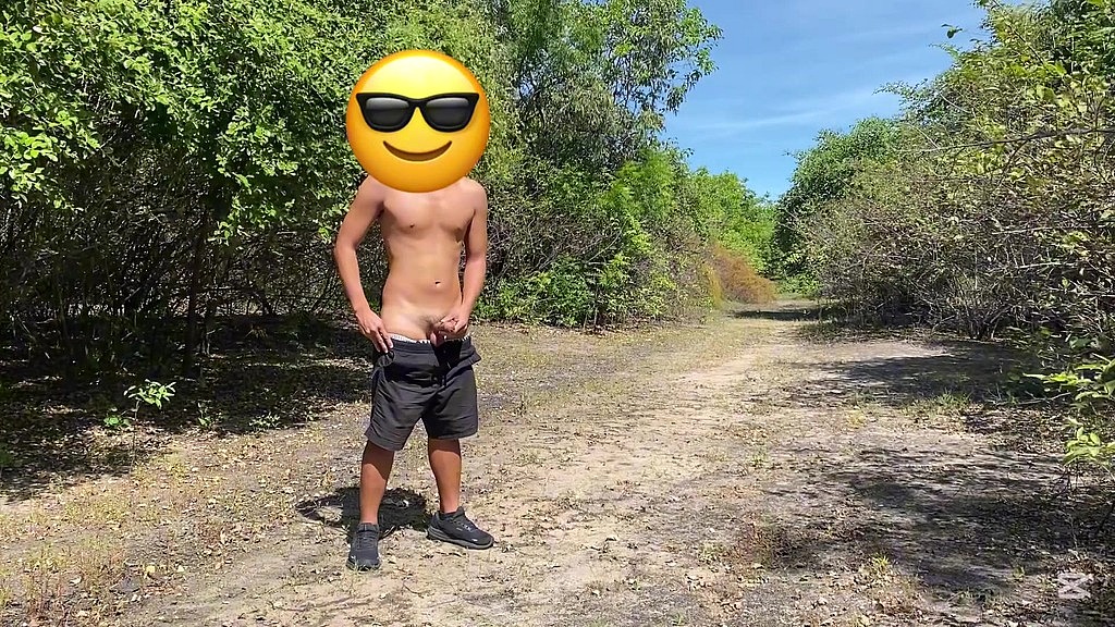 exposed on trail (pee & cum) (Suckcock1069) exposed on trail (pee & cum) (Suckcock1069)