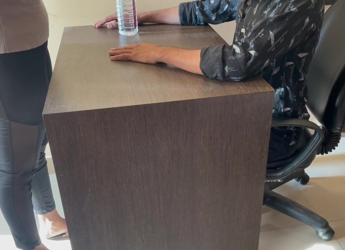 Indian Hot Girl Fucked Came For An Job Interview