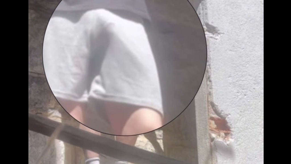 compilation of amateur freeballing, bulges and vpl (visible penis line) (Biflatmate,Shyflatmate) compilation of amateur freeballing, bulges and vpl (visible penis line) (Biflatmate,Shyflatmate)