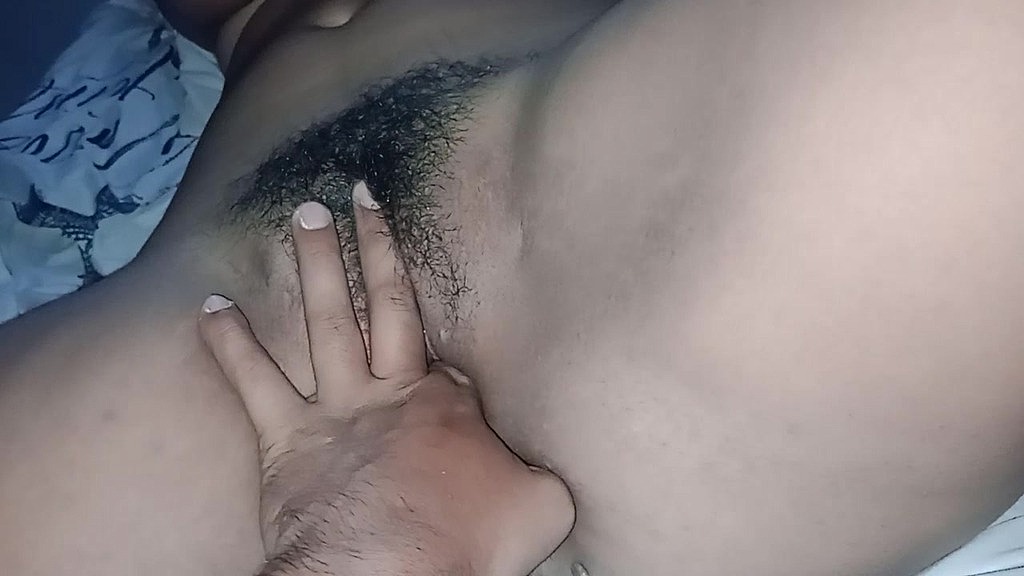 mi hermoso cono (Andreax, Xxpelu) mi hermoso cono (Andreax, Xxpelu)