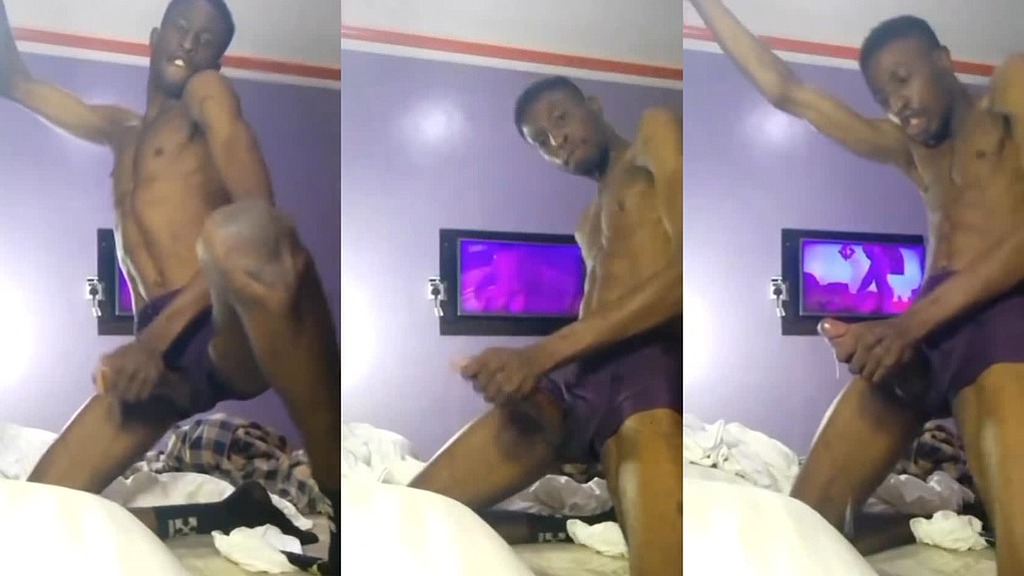 masturbating my fat cock (Joe joe) masturbating my fat cock (Joe joe)
