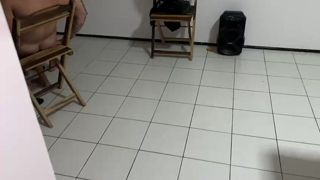 Novinha hotwife, Davipersonaldotado: corno amador cuckold pegou a esposa novinha gostosa hotwife dando pro personal na sala (AnalVids.com) corno amador cuckold pegou a esposa novinha gostosa hotwife dando pro personal na sala (Novinha hotwife, Davipersonaldotado)