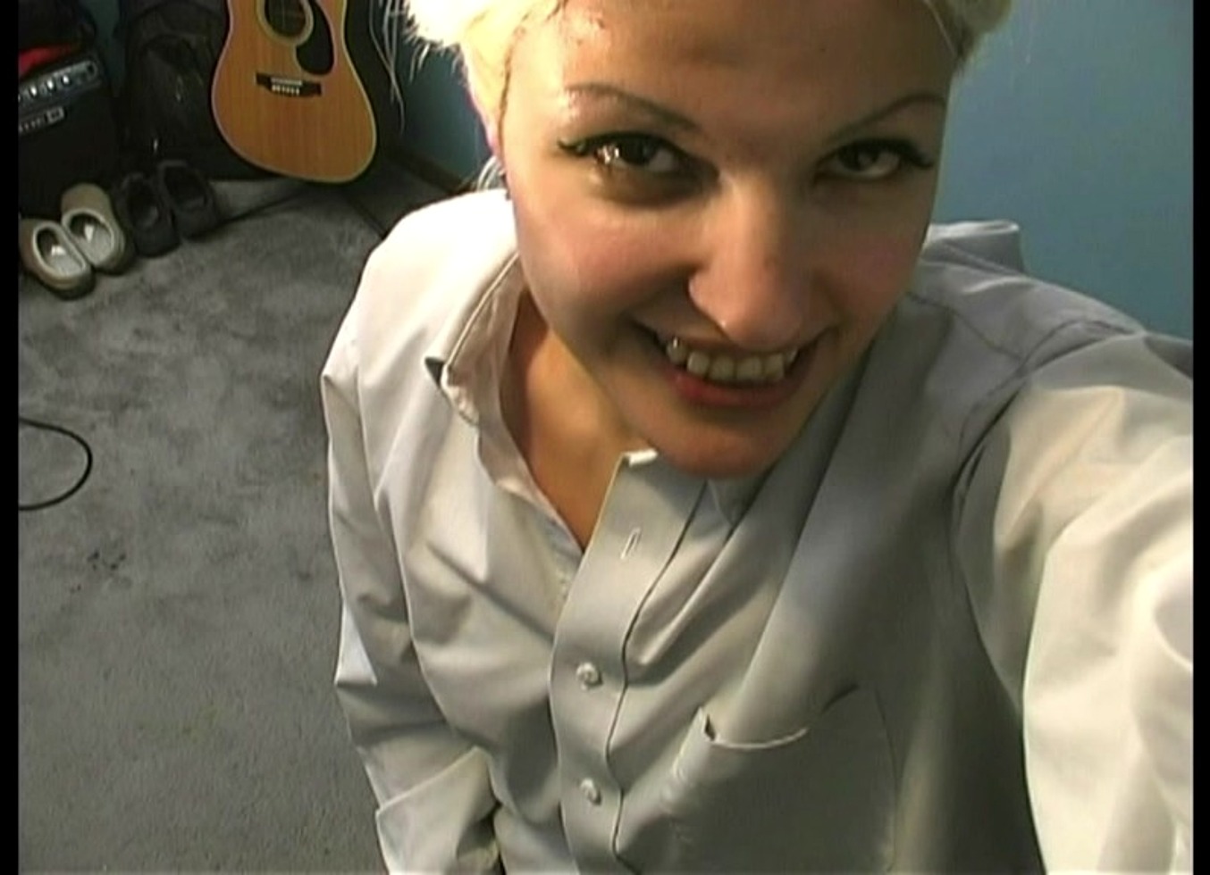 Bella MILF With Perky Tits Shoots Selfies Striptease Masturbation