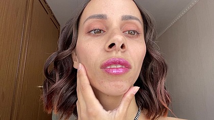 I making makeup and show my pretty face