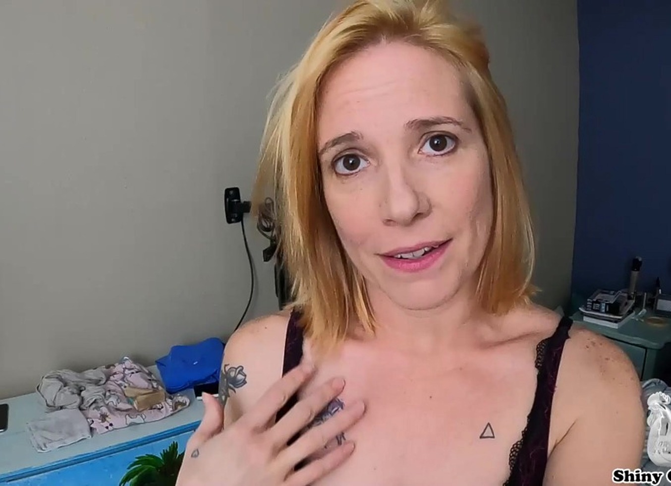 Divorced Stepmom Revenge Fucks Stepson