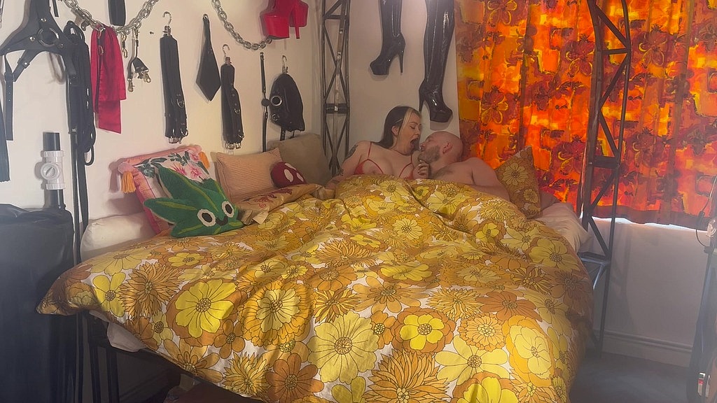 stinky morning mouth worship (Cate McQueen, Hunter Bradley) stinky morning mouth worship (Cate McQueen, Hunter Bradley)