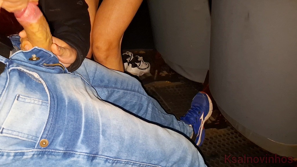esposa vai ao cinema porno e leva gozada na boca (Ator Zegalinha, Fanny1) esposa vai ao cinema porno e leva gozada na boca (Ator Zegalinha, Fanny1)