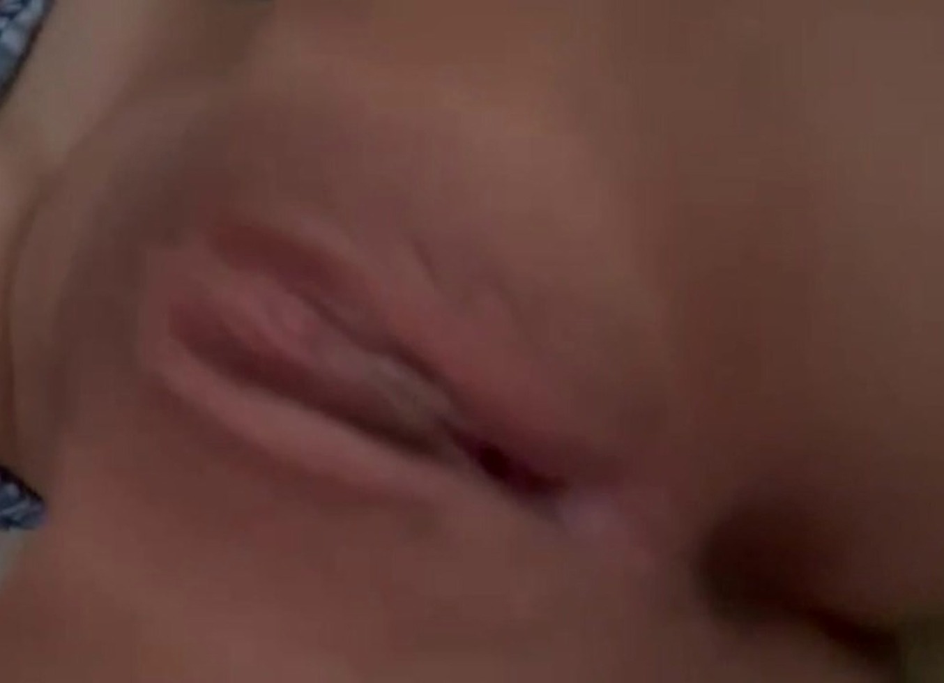 Una Buena Masturbada Antes De Dormir