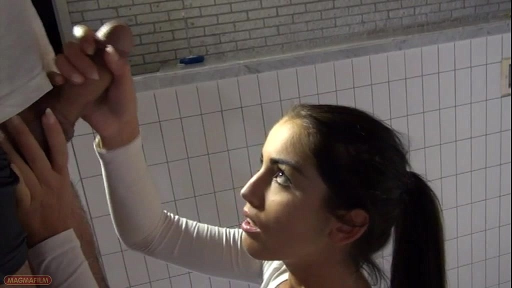 she rather has sex with the pool master that cleaning it (Loren Minardi, Philippe Soine) she rather has sex with the pool master that cleaning it (Loren Minardi, Philippe Soine)