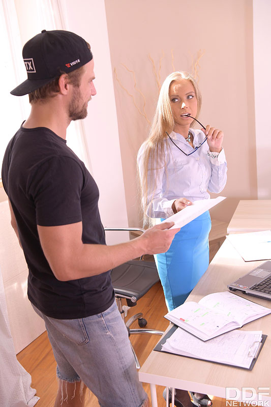 Horny secretary Kinuski can't wait to ride his rock-hard dick at #2