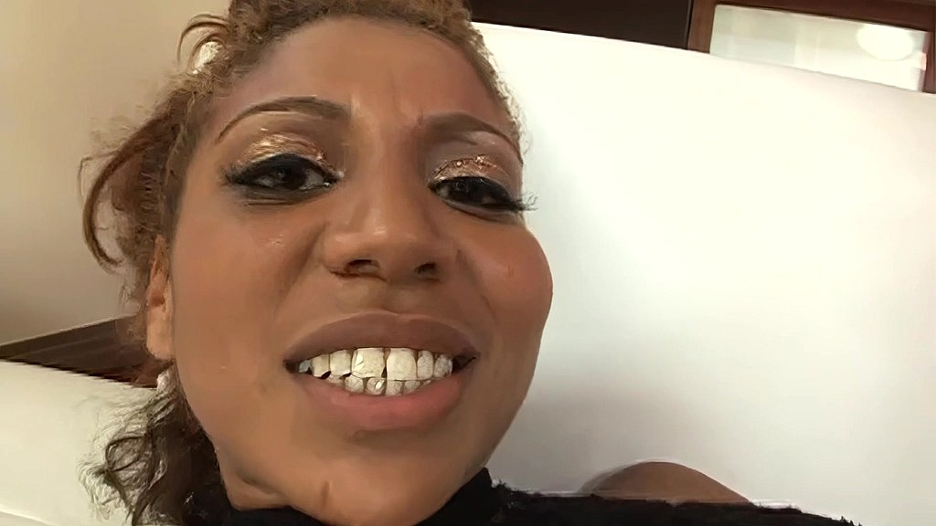 Devon Lee is a broken down bitch