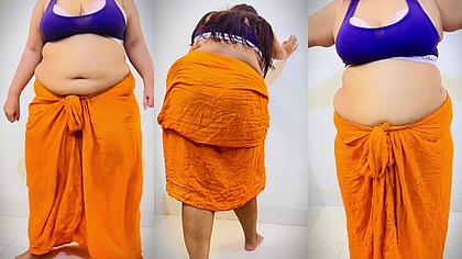 Chubby Hot Muslim Arab Girl Try To Seduce Her Gym Coach When No One in the room - Huge Boobs & Big Ass