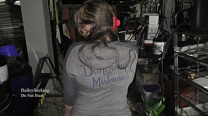 Dungeon Mistress Smoke - AD