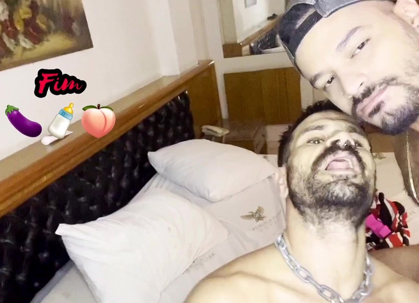 O Fernando Brutto Passivao Macho Ligado Nos 220,Deu Seu Cuzao Com Muita Vontade Com Uma Calcinha Socada No Rabo - Foda Completa