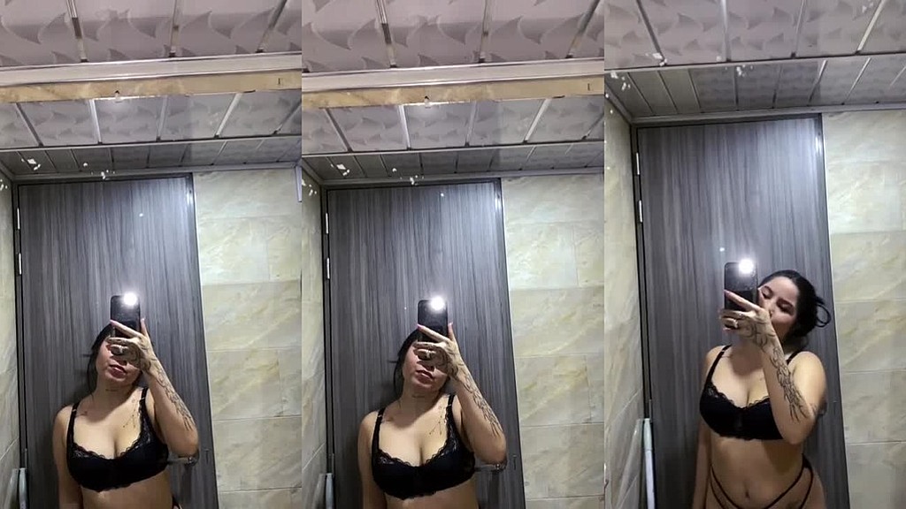 i m just a girl (Petite Kim) i m just a girl (Petite Kim)
