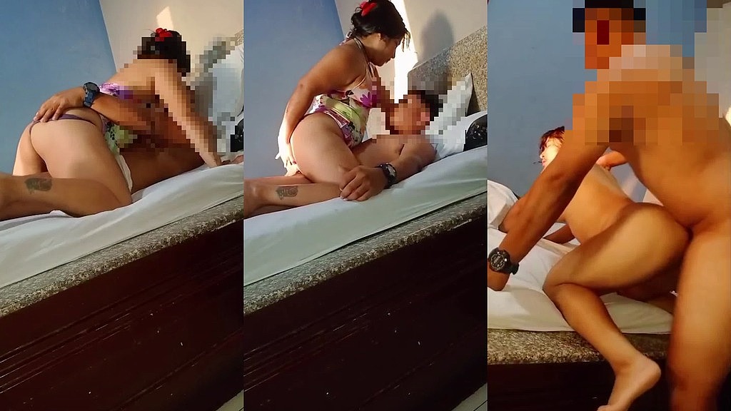 Xxxxxhotwife, Poly latino: putiesposa se deja follar por el amigo de su hijastro (AnalVids.com) putiesposa se deja follar por el amigo de su hijastro (Xxxxxhotwife, Poly latino)