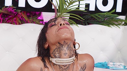 Skinny Ravyn Alexa Begs To Get Ass Fucked By Nade Nasty!