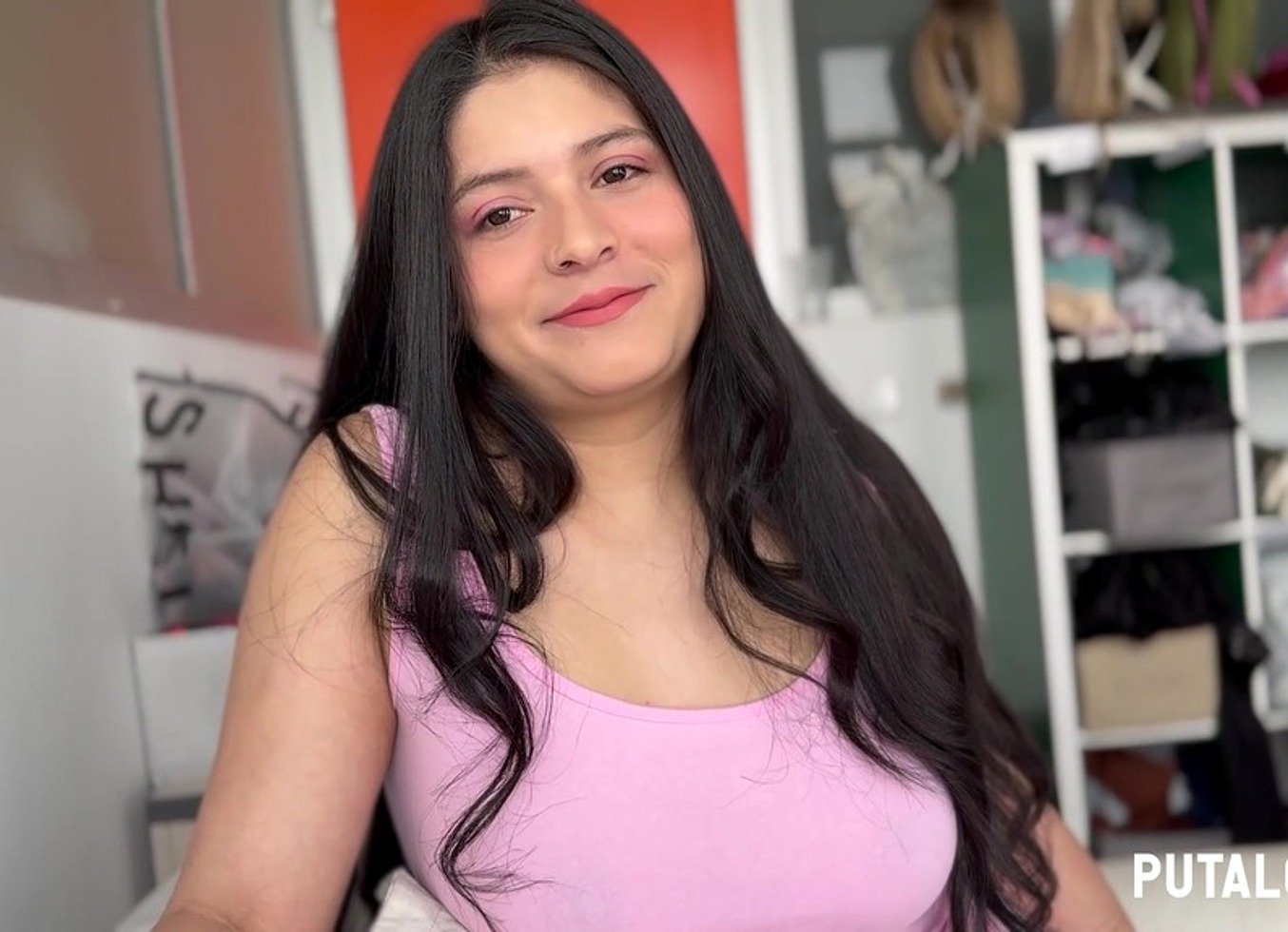 Putalocura - La Colombiana Caliente Allison Black Se Corre Con Torbe y Traga Su Lefa
