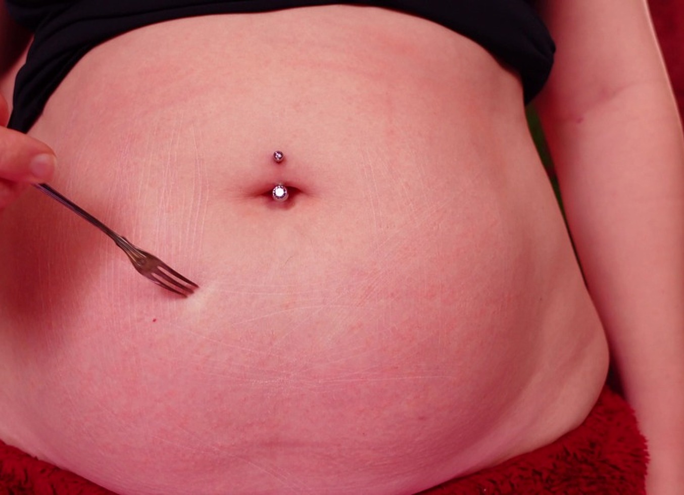 Playing With Belly: Fork Time! Massage And Tummy Pleasure
