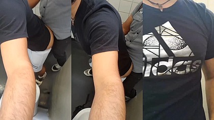 Cobrador de onibus do terminal central me comeu no mictorio do banheiro, gozou e foi embora