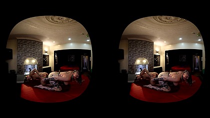 LESBIAN LOVERS HAVE DILDO DOUBLE PENATRATION PARTY