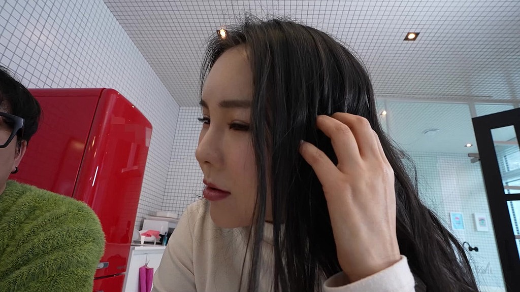 Корея - я хочу ретельно покарати свою невірну невістку (Сіху, Хія) korea - i want to thoroughly punish my cheating sister-in-law (Sihu, Heeya)