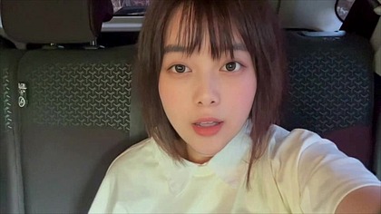 車の中でオナニーが一番興奮する… 誰かに見られてないかソワソワしながらオナニーが快感…