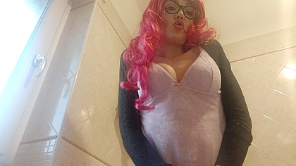 ChantalChannel - anyhow she didn't just have to pee!