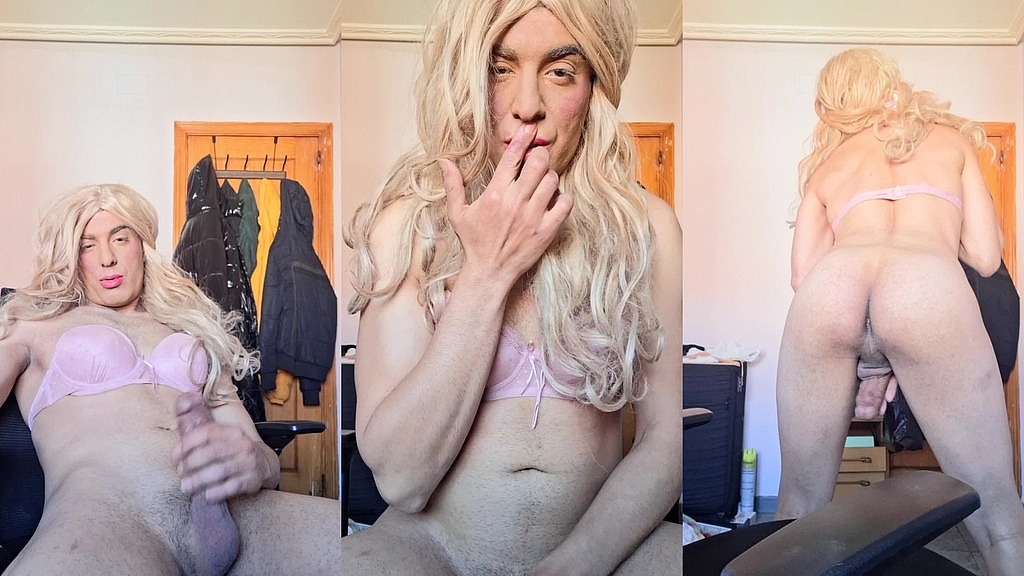 Brownpussycat: noor s dick (AnalVids.com) noor s dick (Brownpussycat)