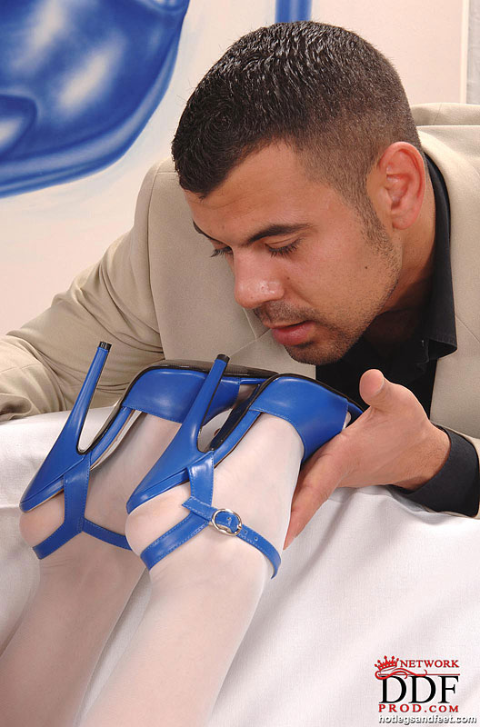 Hardcore foot fetish threesome #2