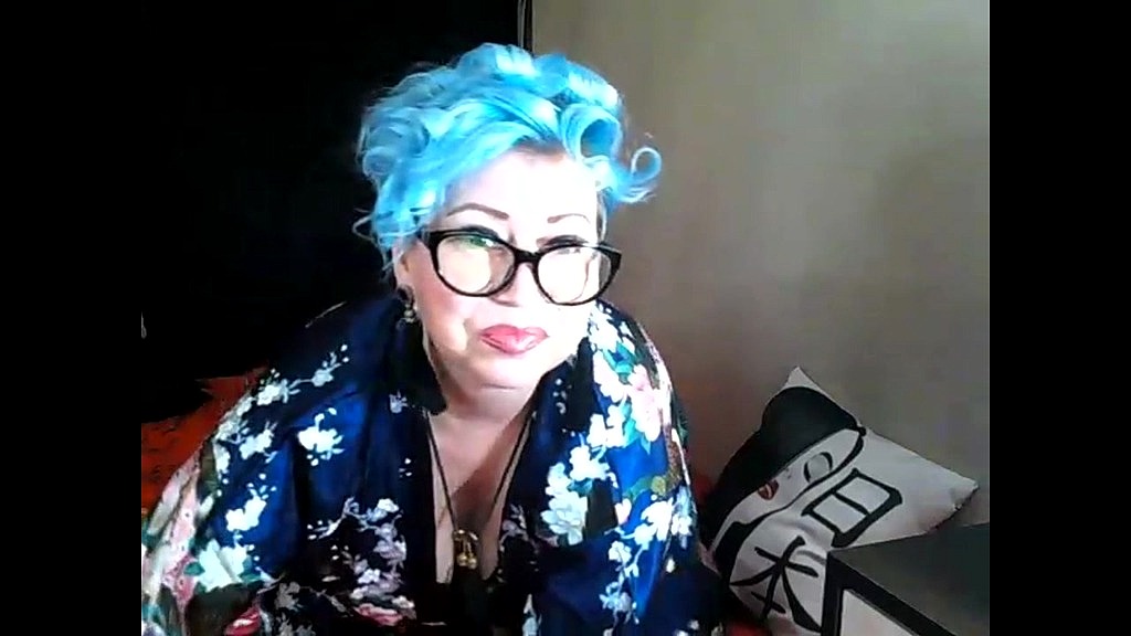 My Wife Is A Cool Webcam Slut-7 .!. ))