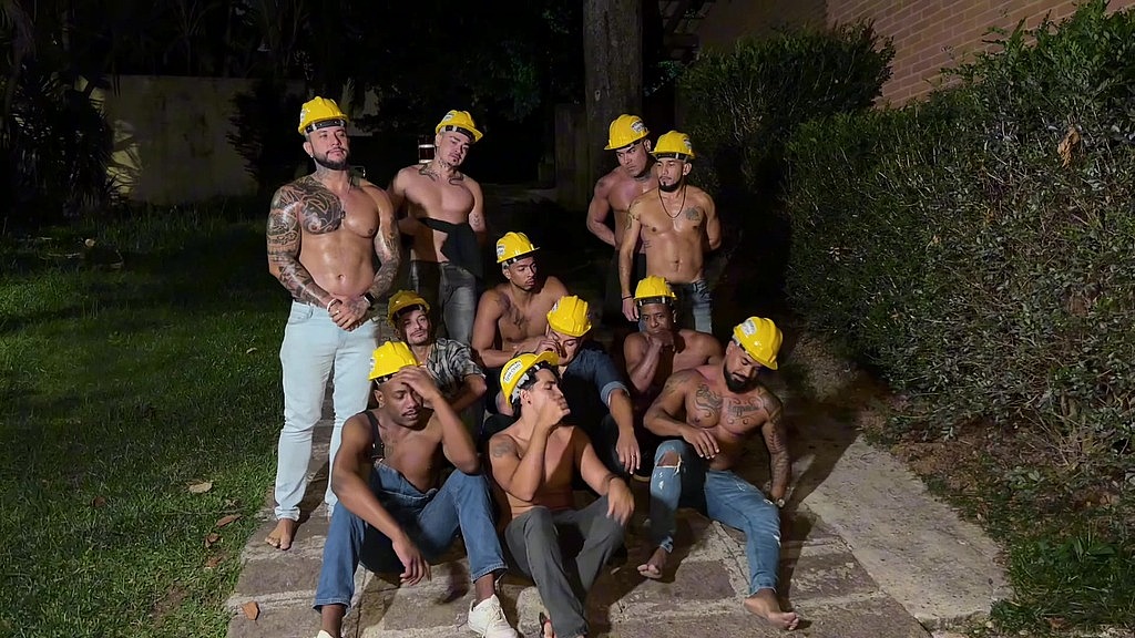 patroes nao pagaram em dia, levaram pica de todos os pedreiros. - parte i (Fah do Salty Spicy, Bob Willian, Ton fernandes, Ominotauro1, Yuri Gaucho, Guilherme Gaucho, Douglas Machado, Ary Casal Luar, Luiz Casal Luar, Aquele Ton, Bruno Senna, Jrbrasouza) patroes nao pagaram em dia, levaram pica de todos os pedreiros. - parte i (Fah do Salty Spicy, Bob Willian, Ton fernandes, Ominotauro1, Yuri Gaucho, Guilherme Gaucho, Douglas Machado, Ary Casal Luar, Luiz Casal Luar, Aquele Ton, Bruno Senna, Jrbrasouza)