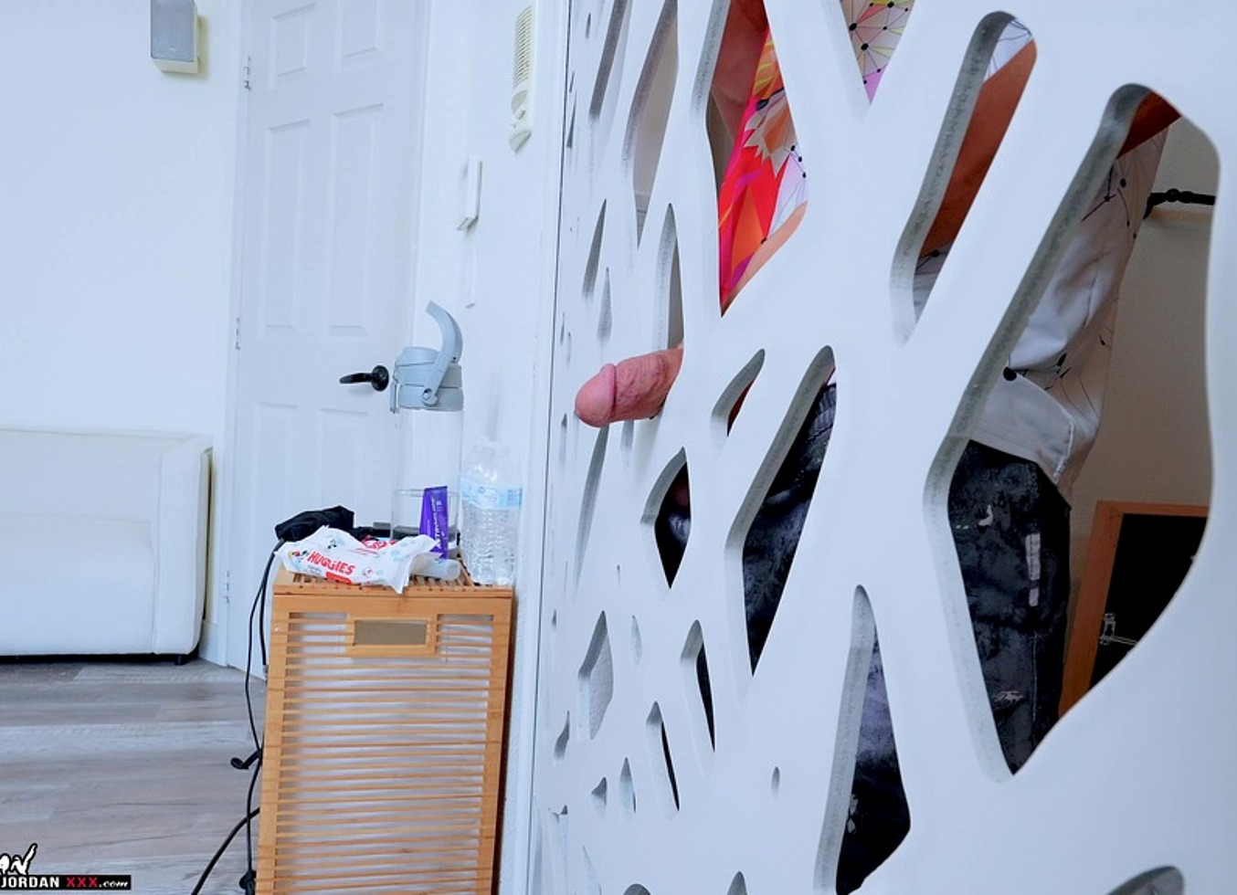 She Likes Big Things Up Her Ass