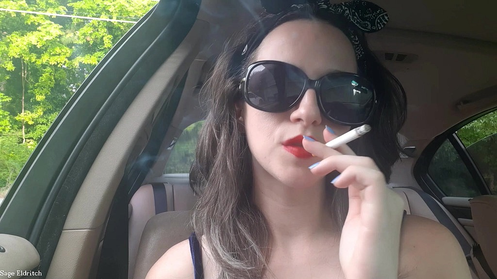 Sage Eldritch червона помада куріння сигарет: вдихи та видихи (SageEldritch) sage eldritch red lipstick cigarette smoking: inhales & exhales (SageEldritch)