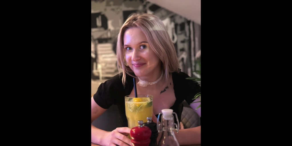 teaser the 19y of my neigthbourd spent her free time on my bbc.