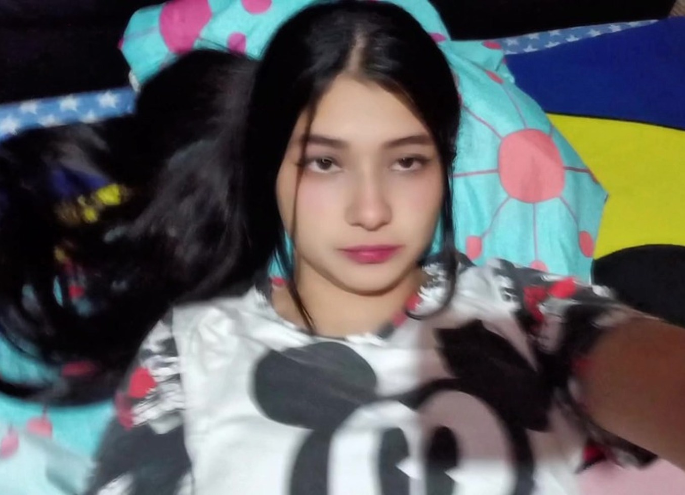 18-Year-Old College Girl Masturbates With Her Dildo( Xvideos Red)