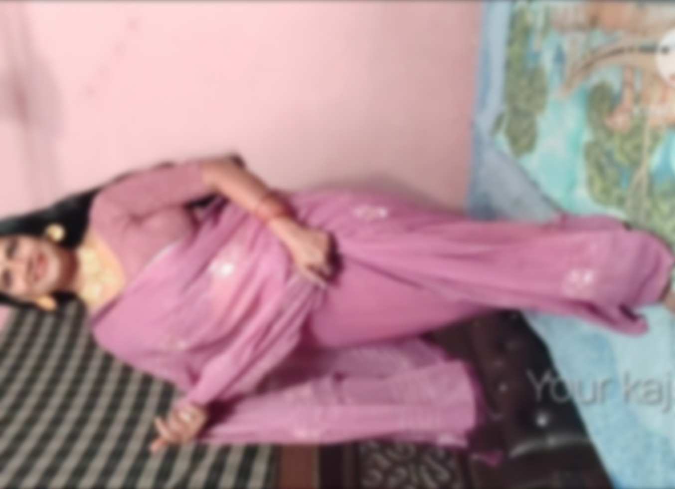 Pdd'os Vaalii Bhaabhii Kii Cudaaii Phainttesii Kaa Viiddiyo Konl Pr