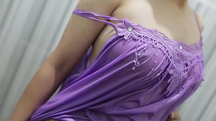 Indonesian Jilbab Big Ass in Satin – Erotic Massage & Ass Worship