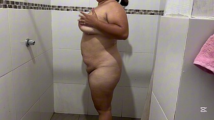 Amazing recorded my big stepmom while she bathes and touches herself well while showering.