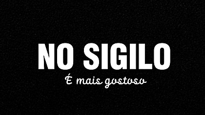 Dei carona pro negao na madrugada e ele pagou sentando na minha rola.