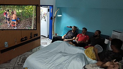 Putaria dos nativos, surubada dos dotados com muito leite e metecao