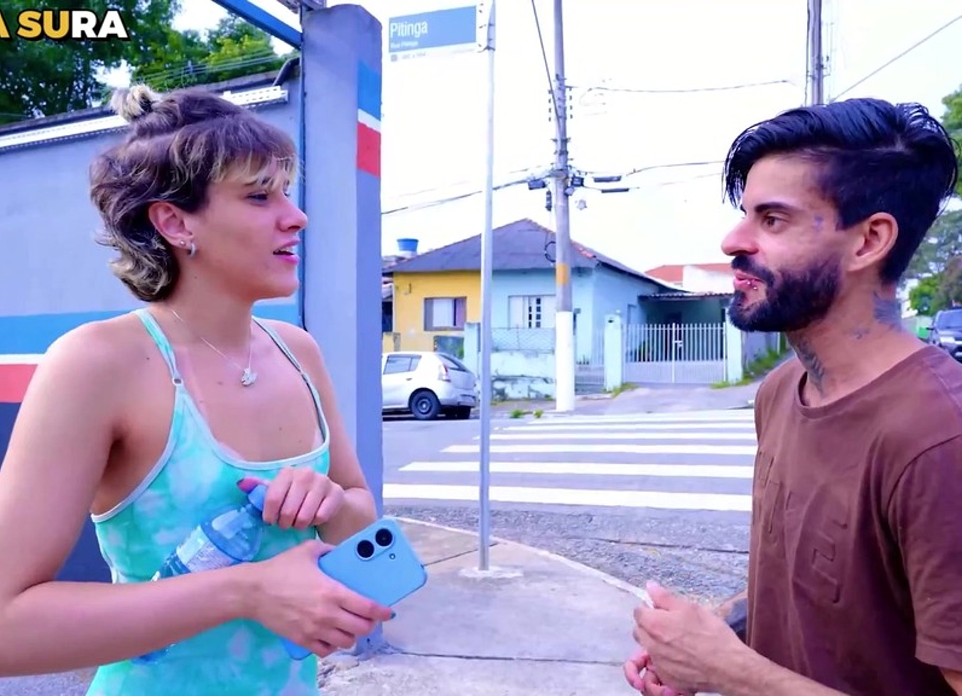 Novinha Gostosa E Abordada Saindo Da Academia, A Proposta Indecente Era Gravar Uma Cena Porno - Novinha Aceita O Pedido E O Final Voces Ja Sabem