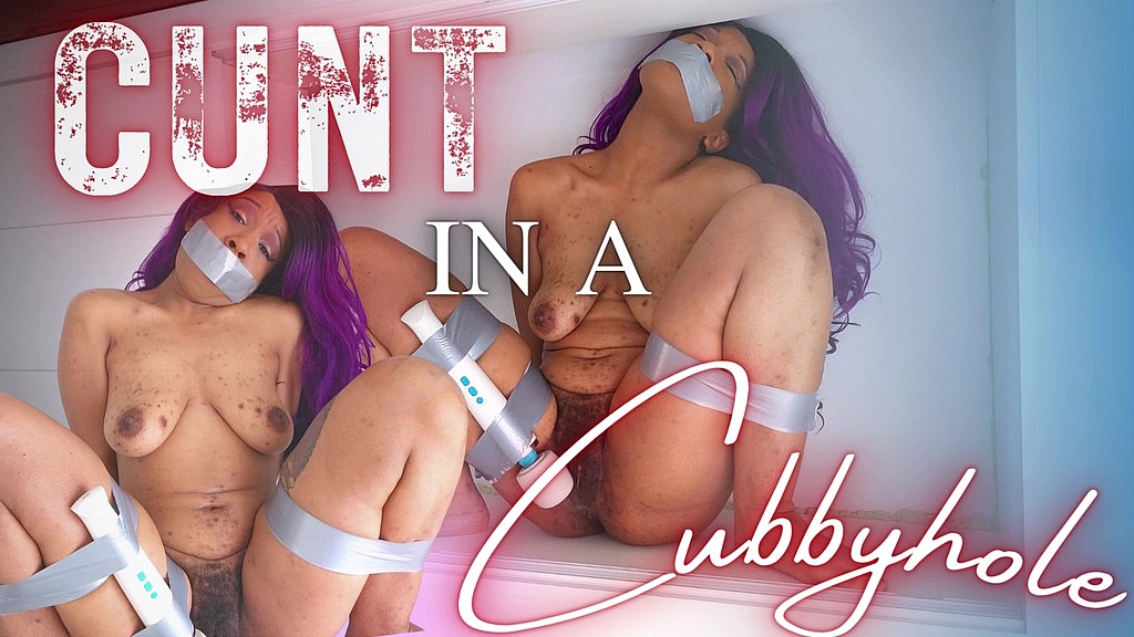 cunt in a cubbyhole (Cupcake SinClair) cunt in a cubbyhole (Cupcake SinClair)