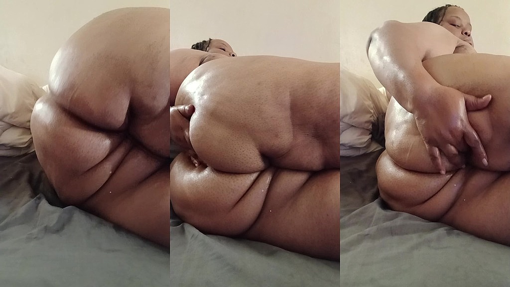 ungi il mio grosso culo grosso (NoMo) oil my fat ass big body (NoMo)