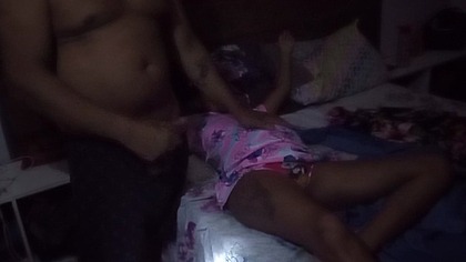 Fodendo o cuzinho da minha enteada Karina mello