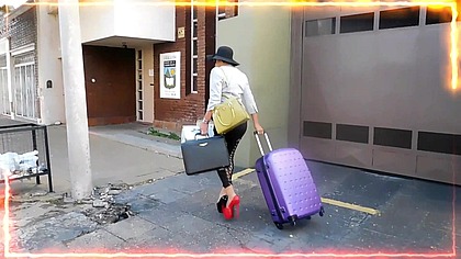 PUTA ARGENTINA , LLEGA AL BULIN Y SE ENCUENTRA CON SU JEFE QUE LE ENSENA A RESPETAR