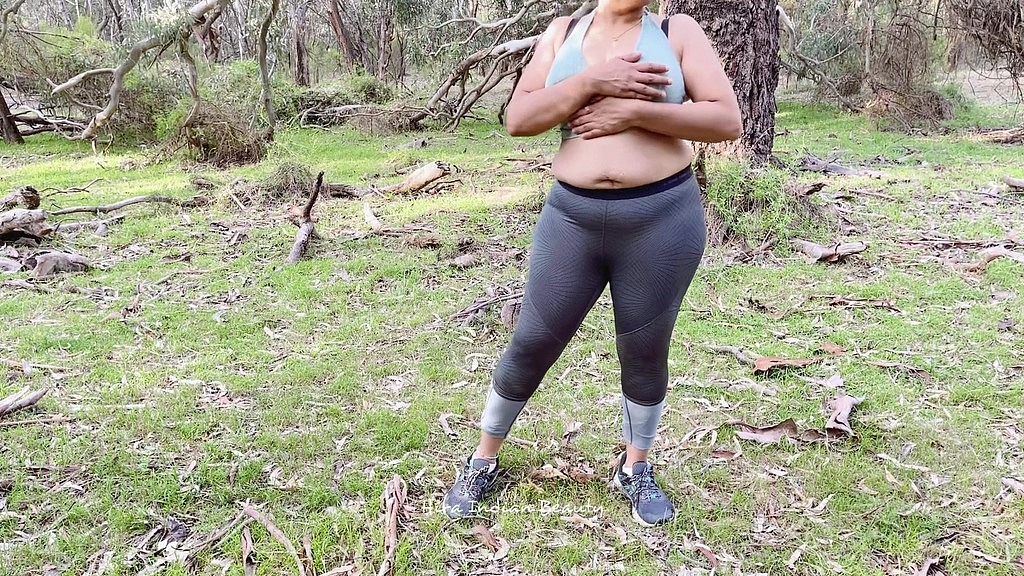 sexy indian wife teasing in outdoor - big ass shaking - juicy navel - public flashing (Hira Indian Beauty) sexy indian wife teasing in outdoor - big ass shaking - juicy navel - public flashing (Hira Indian Beauty)