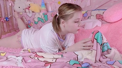 step-daddy has a boner at night and step-daughter decided to help